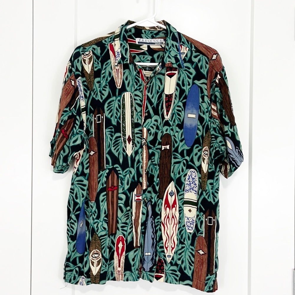 Vintage Presence Large Green Longboard Short Sleeve Button Down Shirt